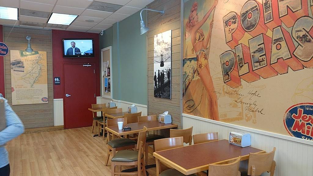 Jersey Mikes Subs | meal takeaway | 520 Folly Rd Suite 20, Charleston, SC 29412, USA | 8437181606 OR +1 843-718-1606