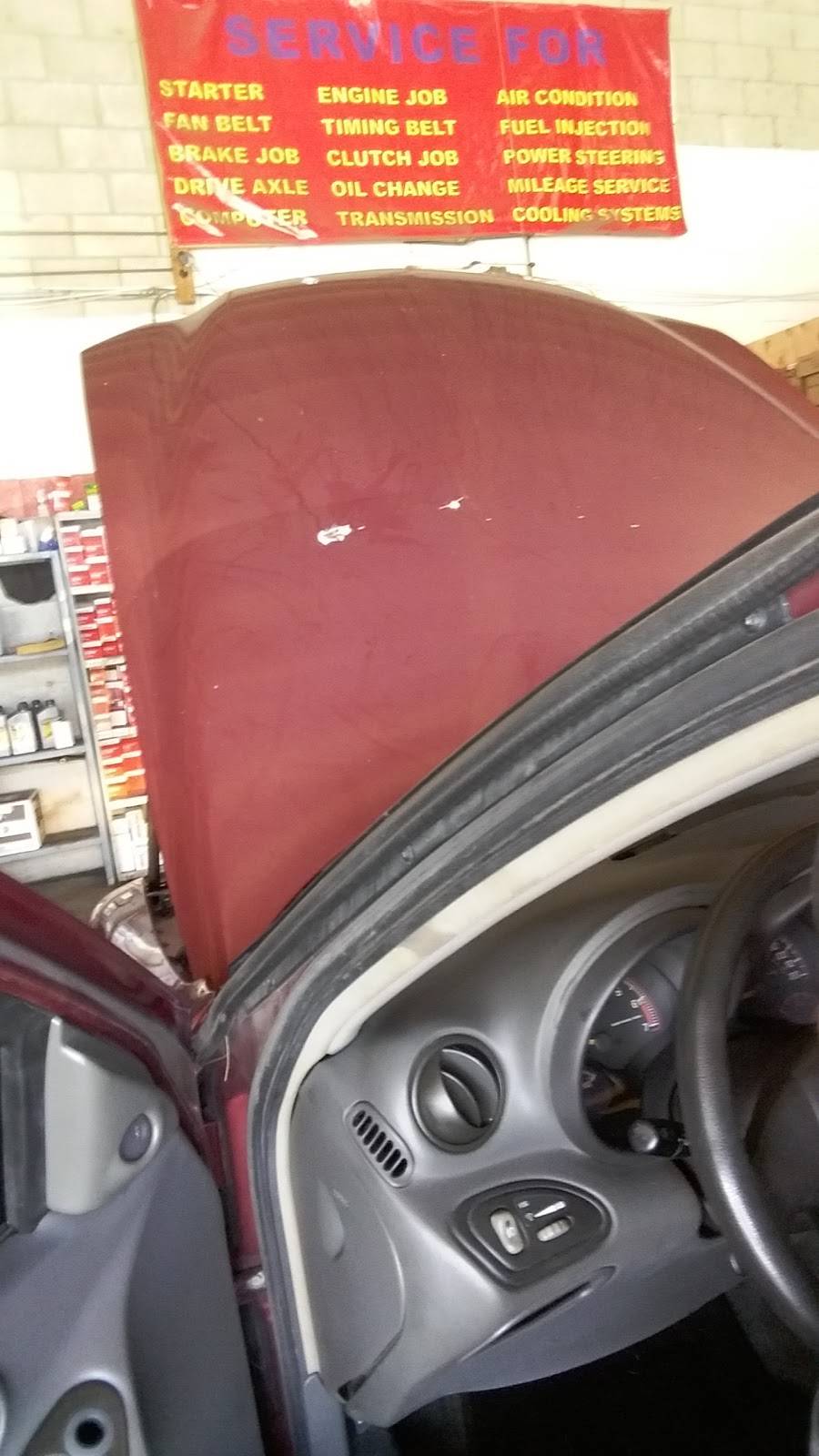 Wienerschnitzel | restaurant | 1300 Rosecrans Ave, Compton, CA 90221, USA | 3106398017 OR +1 310-639-8017