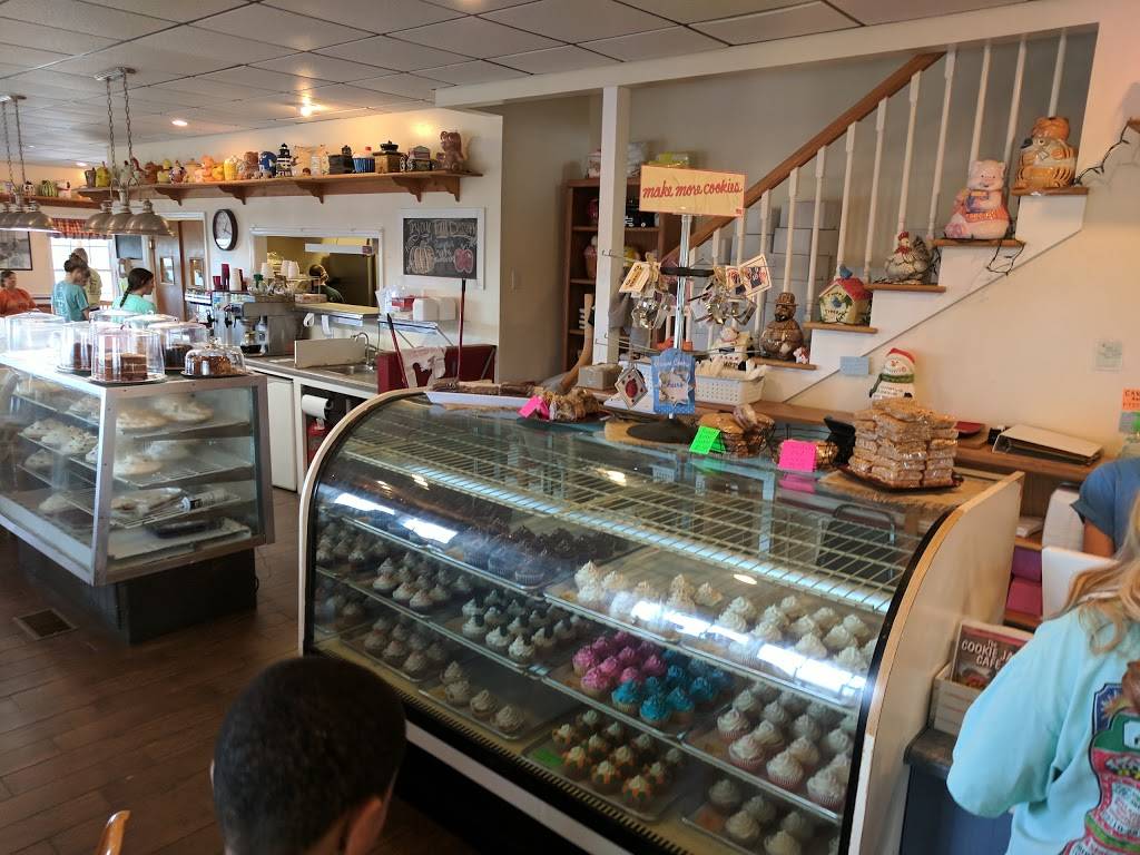 Cookie Jar Cafe | cafe | 1887 Kelly Cross Rd, Dunlap, TN 37327, USA | 4239495852 OR +1 423-949-5852