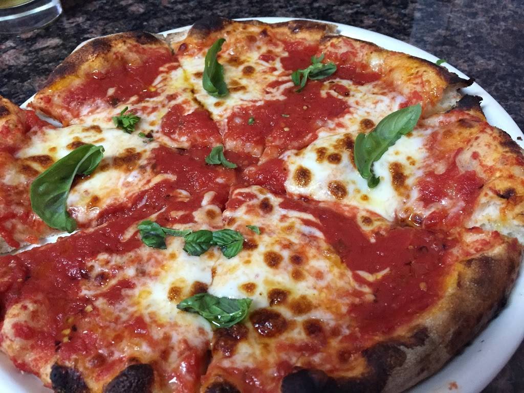 Marinos Pizzeria | restaurant | 9083 W Peakview Dr #7b, Littleton, CO 80123, USA | 3039550373 OR +1 303-955-0373