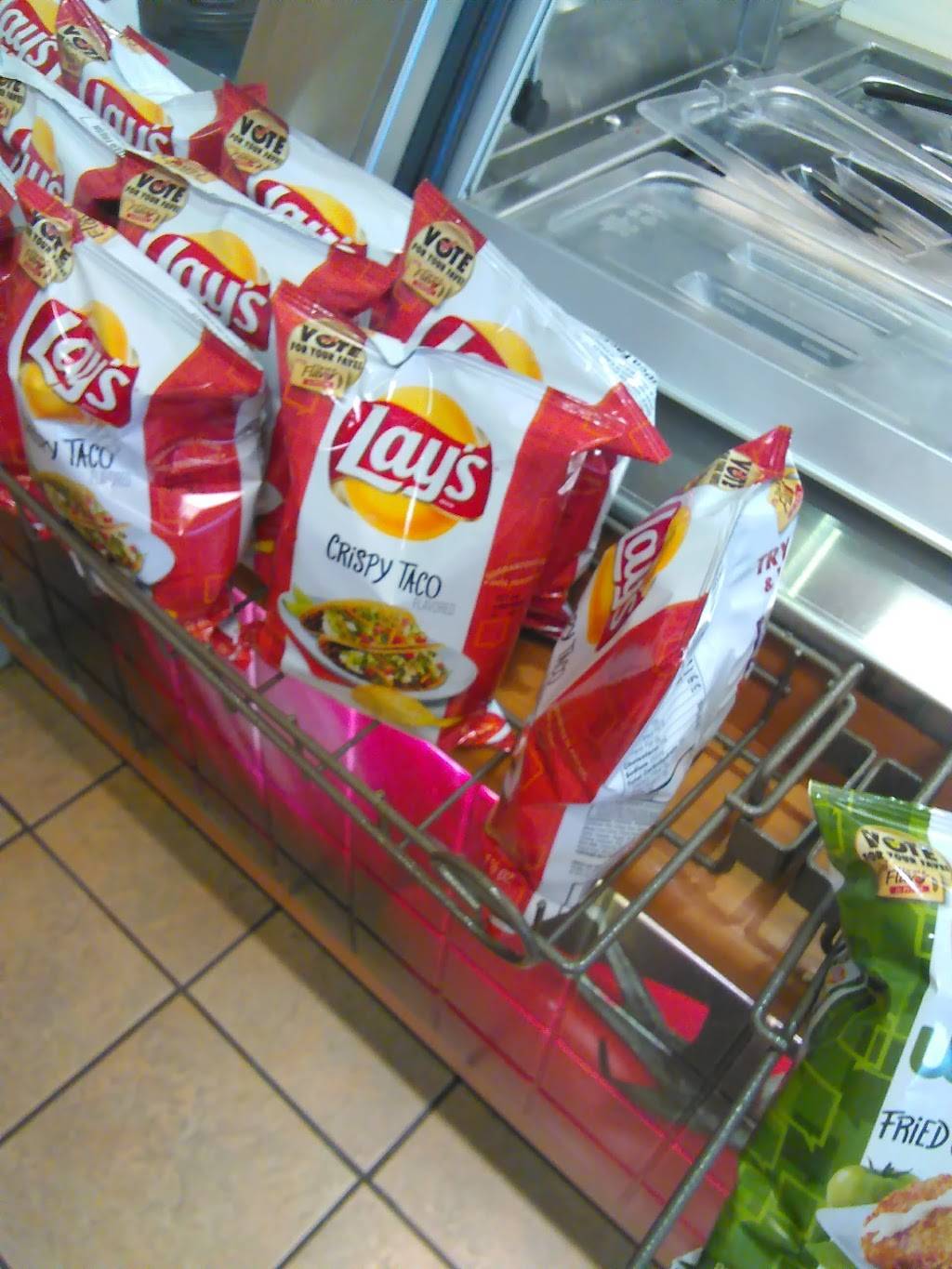 Subway Restaurants | restaurant | 616 West Hammer Lane Suite D Pacific Town Shopping Center, Stockton, CA 95210, USA | 2094745959 OR +1 209-474-5959