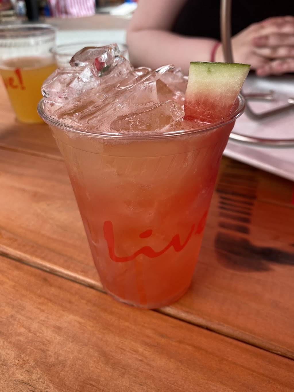 Leinie Lodge & Beer Garden | restaurant | 4 Market Pl, Baltimore, MD 21202, USA | 4432083316 OR +1 443-208-3316