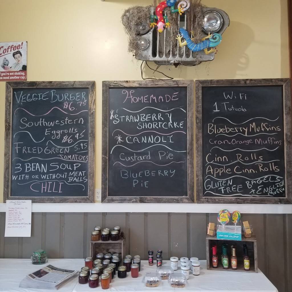 The Hungry Goats Eatery | restaurant | 4 Slip Rd, Greenfield, NH 03047, USA | 6035473240 OR +1 603-547-3240