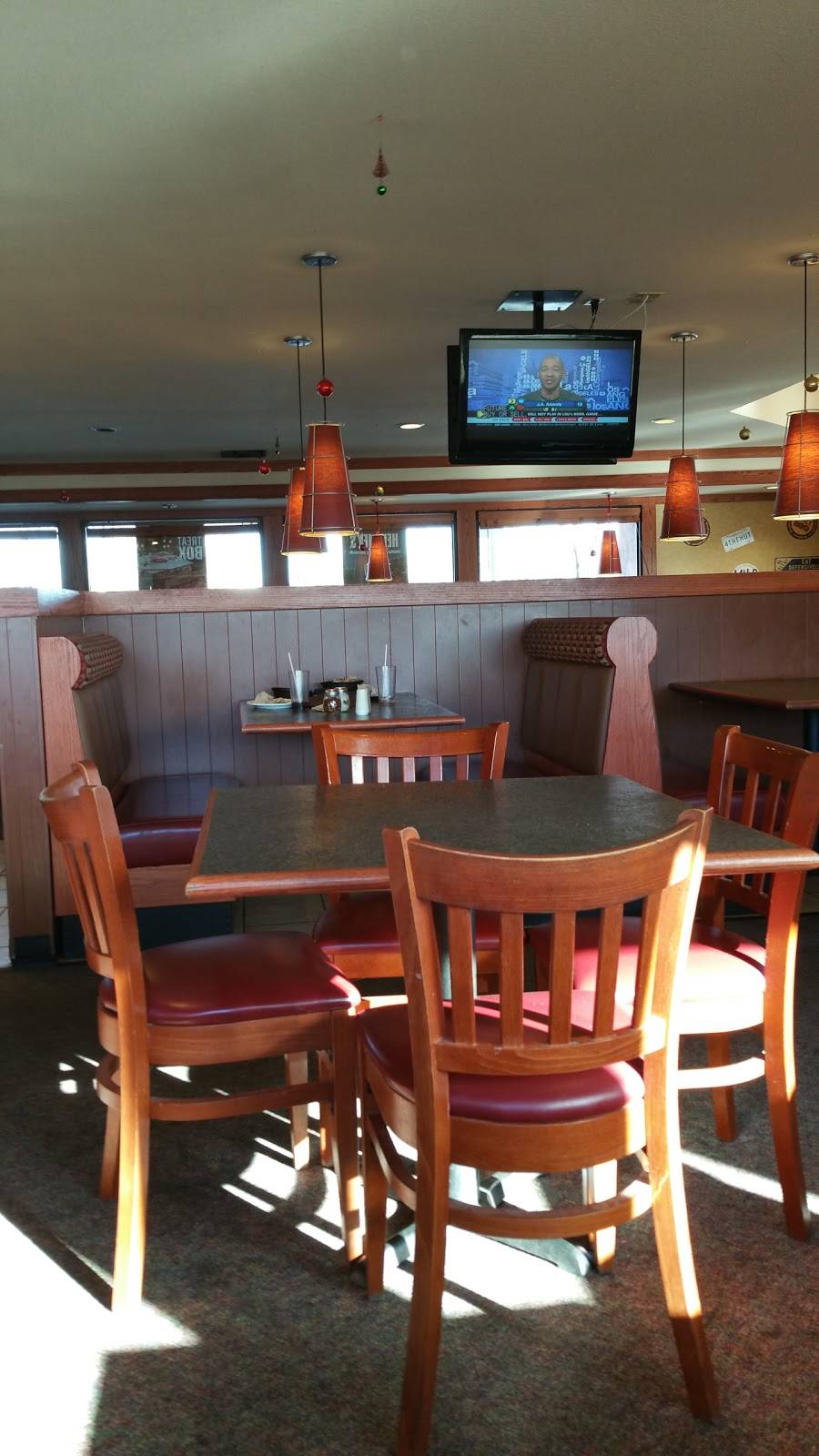 Pizza Hut | restaurant | 58012 Twentynine Palms Highway, Yucca Valley, CA 92284, USA | 7603696545 OR +1 760-369-6545