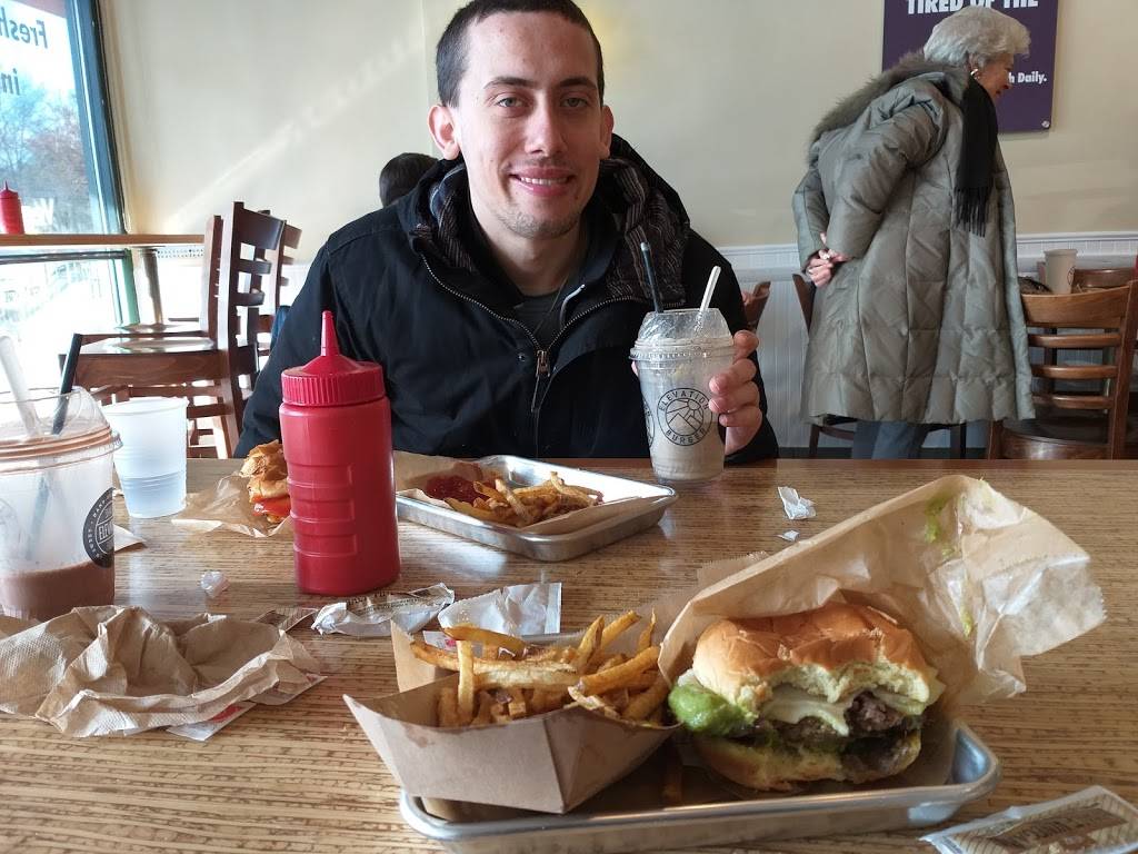 Elevation Burger | meal takeaway | 2447 N Harrison St, Arlington, VA 22207, USA | 7035342302 OR +1 703-534-2302