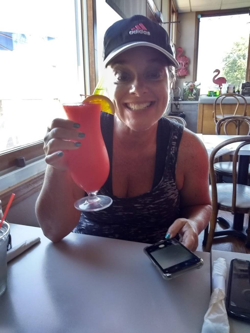 Tony’s Quarterdeck | restaurant | 6215 Edgewater Dr, Erie, MI 48133, USA | 7348631010 OR +1 734-863-1010