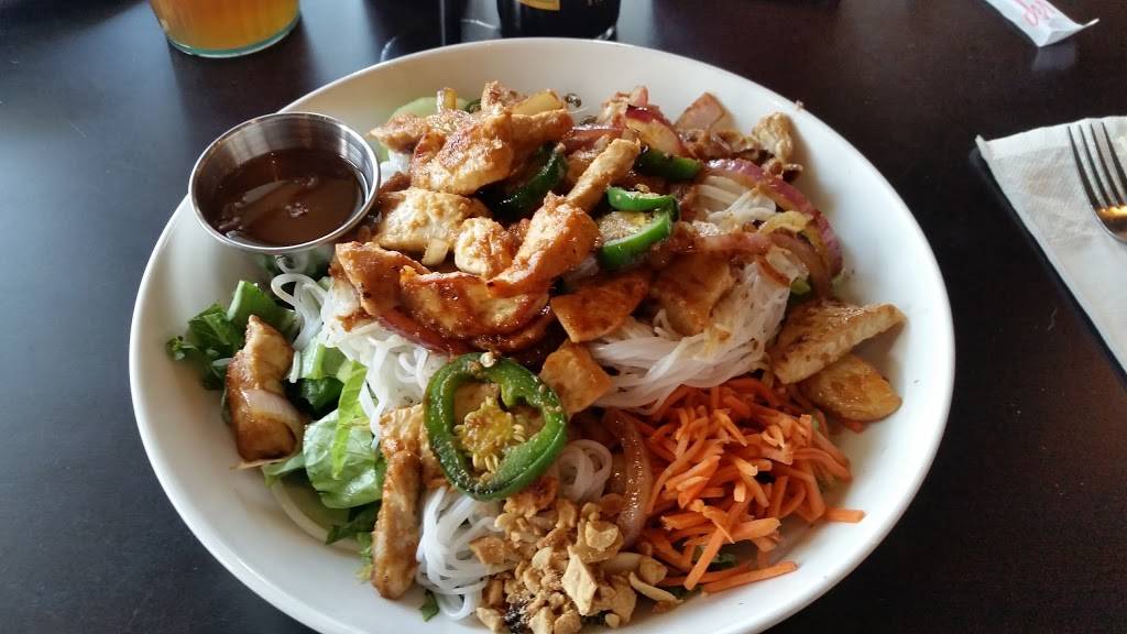 Jennis Noodle House | restaurant | 602 E 20th St, Houston, TX 77008, USA | 7138623344 OR +1 713-862-3344