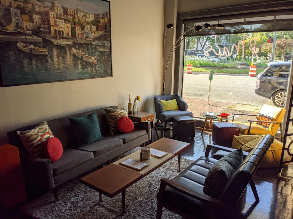 JMacs | restaurant | 608 Georgia Ave, Chattanooga, TN 37402, USA | 4237717773 OR +1 423-771-7773