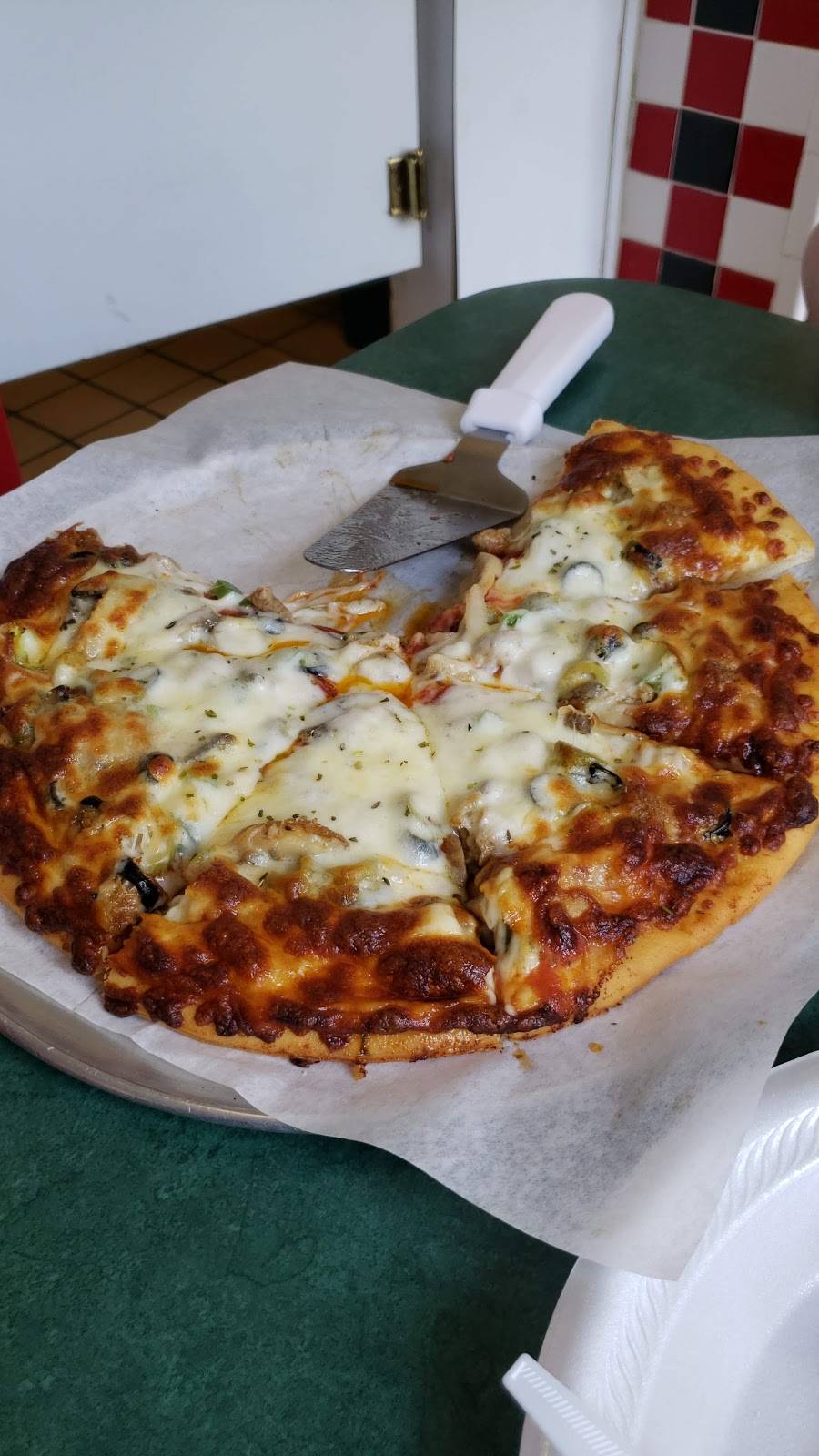 Joes Pizza LLC | restaurant | 6582 US-72, Woodville, AL 35776, USA | 2567766268 OR +1 256-776-6268