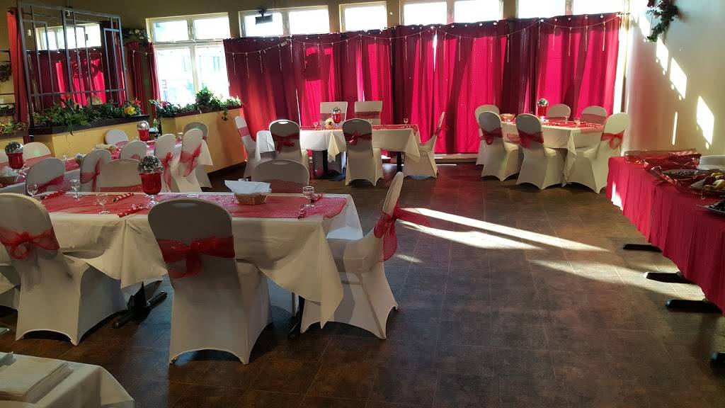 The Garlic King | restaurant | 2586 St Joseph Blvd, Orléans, ON K1C 1G3, Canada | 6138305464 OR +1 613-830-5464