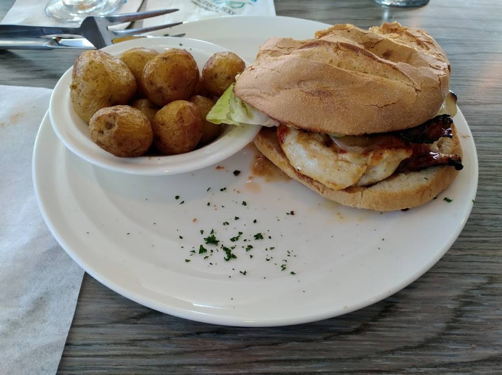 Sea Ketch Restaurant | restaurant | 127 Ocean Blvd, Hampton Beach, NH 03842, USA | 6039260324 OR +1 603-926-0324