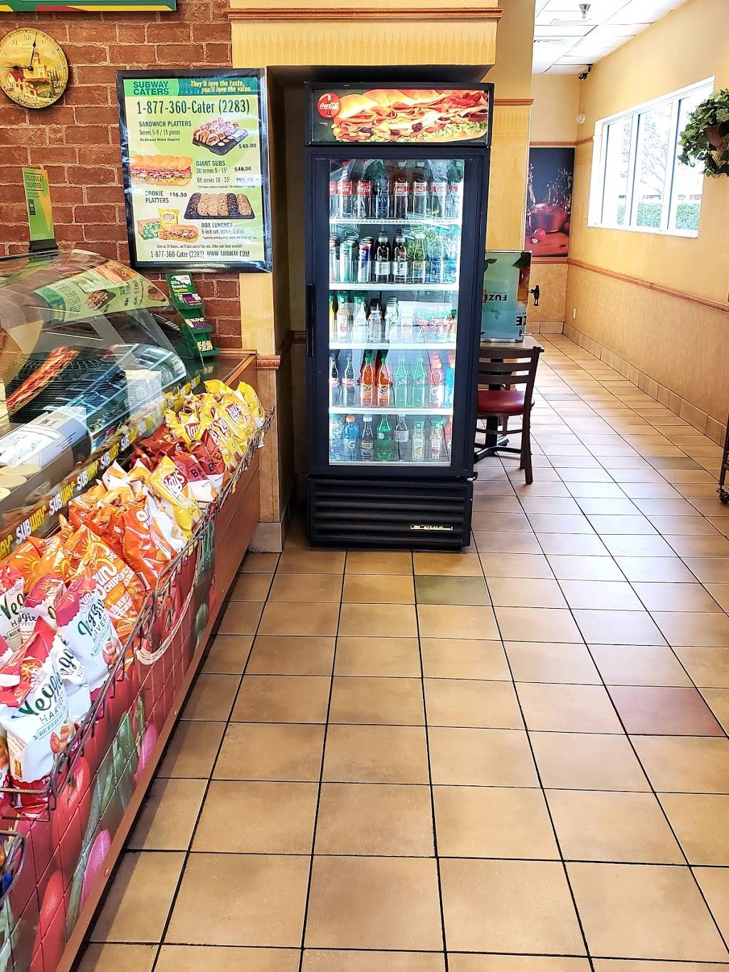 Subway | restaurant | 5628-1 Pelican Strand Blvd, Naples, FL 34110, USA | 2395920095 OR +1 239-592-0095