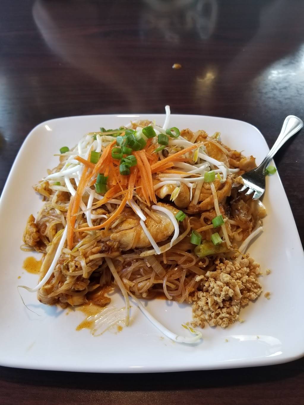 Spices Asian Restaurant | restaurant | 2417 Burlington St, North Kansas City, MO 64116, USA | 8162210981 OR +1 816-221-0981