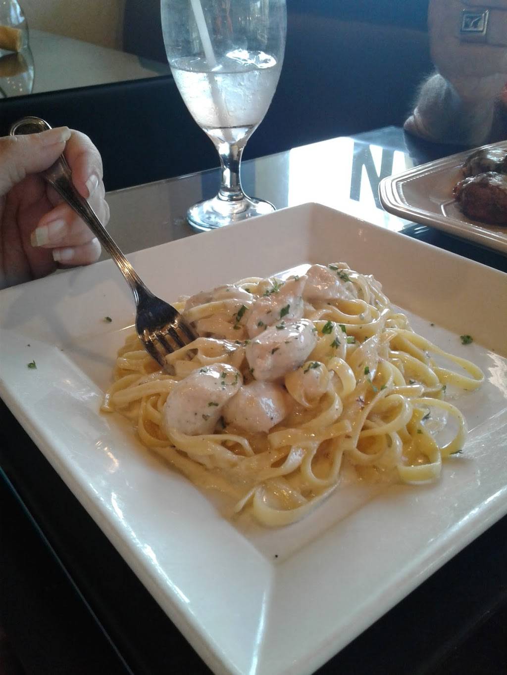 Pozzetto Italian Dining | meal delivery | 114 W Bonita Ave, San Dimas, CA 91773, USA | 9093059797 OR +1 909-305-9797