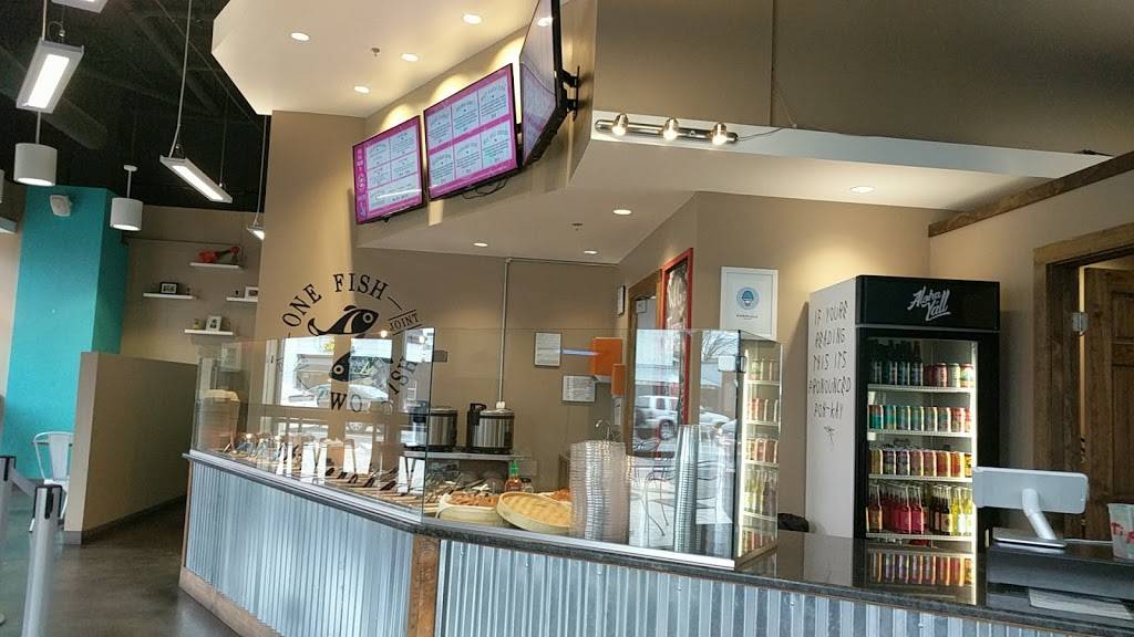 One Fish Two Fish Poke | restaurant | 370 E Main St Suite 140, Carrboro, NC 27510, USA | 9192405532 OR +1 919-240-5532