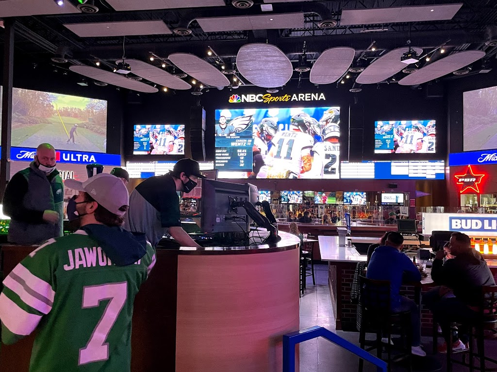 Xfinity Live! | restaurant | 1100 Pattison Ave, Philadelphia, PA 19148, USA | 2675344264 OR +1 267-534-4264