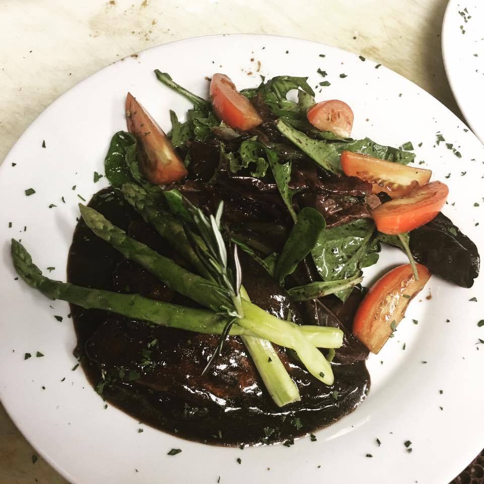 Avellinos | restaurant | 2146 Albany Post Rd, Montrose, NY 10548, USA | 9147362633 OR +1 914-736-2633