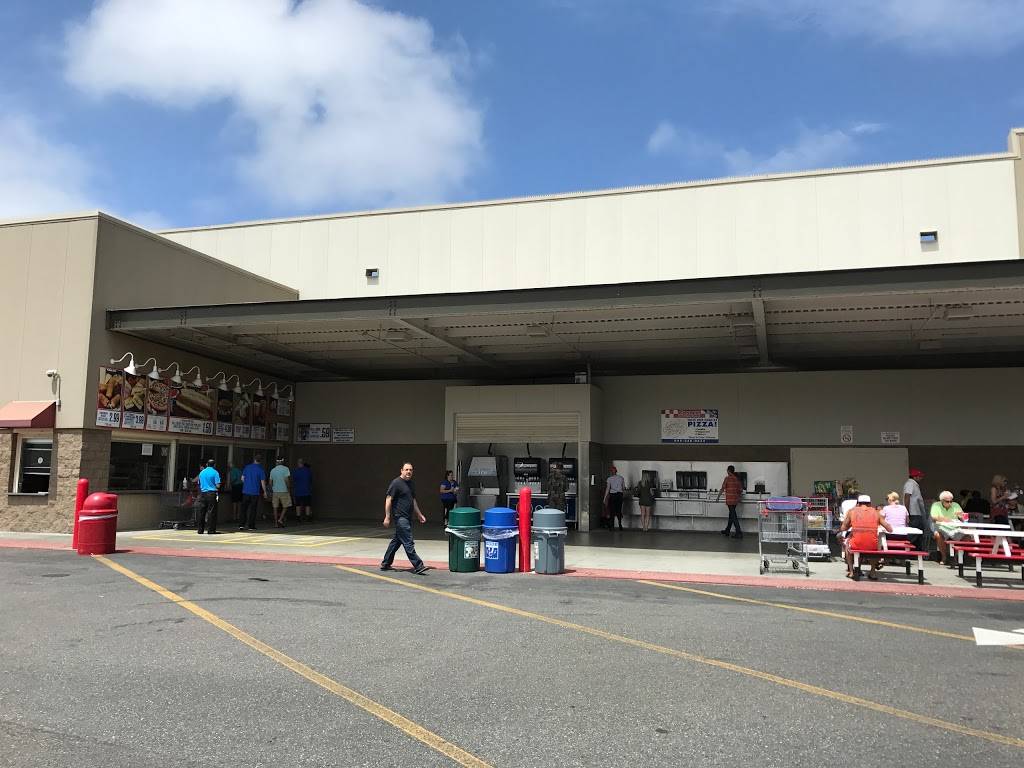Costco Food Court | meal takeaway | 33961 Doheny Park Rd, San Juan Capistrano, CA 92675, USA | 9492403558 OR +1 949-240-3558