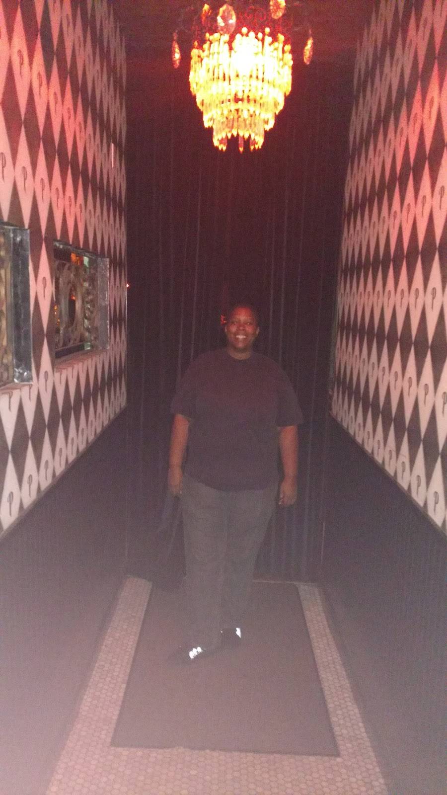 Parlour Room | restaurant | 6423 Yucca St, Los Angeles, CA 90028, USA | 3234630609 OR +1 323-463-0609