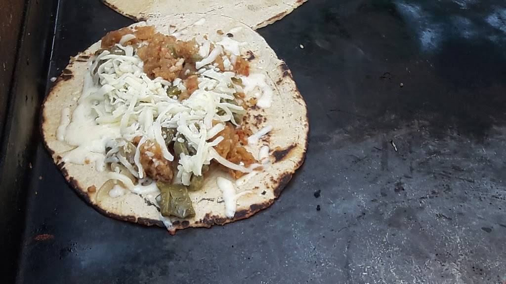 ANTOJITOS JAIMES | restaurant | 11220 S Broadway, Los Angeles, CA 90061, USA | 3233200267 OR +1 323-320-0267