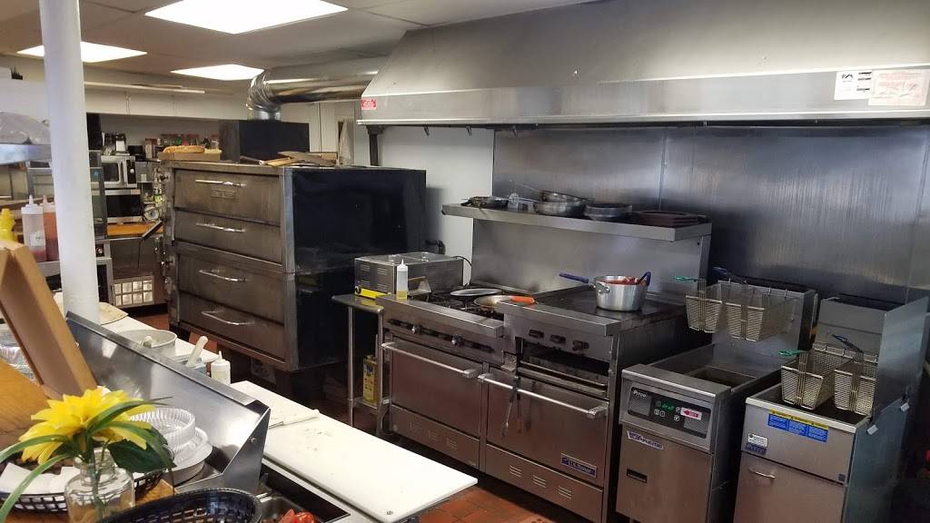 Mama Rosas II Restaurant & Pizza | restaurant | 185 Derby Ave, New Haven, CT 06511, USA | 2038915295 OR +1 203-891-5295