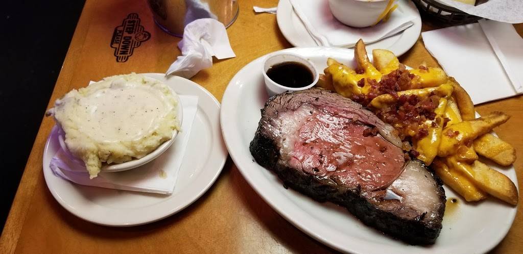 Texas Roadhouse | restaurant | 43 Fort Henry Rd, Triadelphia, WV 26059, USA | 3045471578 OR +1 304-547-1578