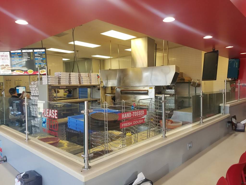 Dominos Pizza | meal delivery | 105 S Dixieland St Ste D, Lowell, AR 72745, USA | 4797700044 OR +1 479-770-0044