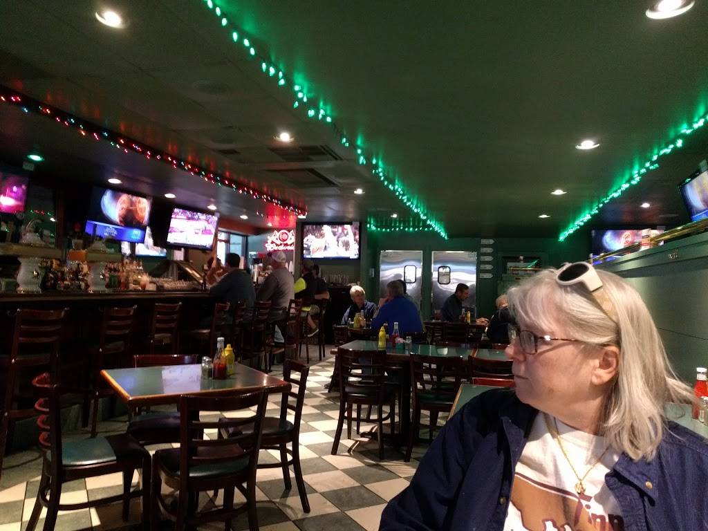 OB. Clarks | restaurant | 1921 S Brentwood Blvd, Brentwood, MO 63144, USA | 3149618900 OR +1 314-961-8900