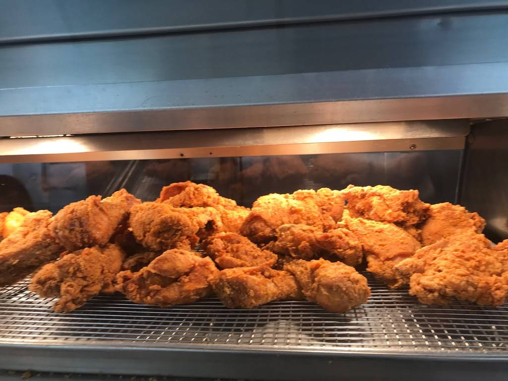 Legend Restaurant | restaurant | 614 Laurens St, Baltimore, MD 21217, USA | 4102250257 OR +1 410-225-0257