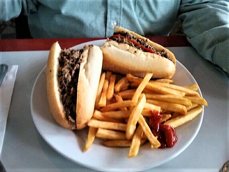 Giordanos Bar & Grill | restaurant | 633 E Cypress St, Kennett Square, PA 19348, USA | 6104445733 OR +1 610-444-5733