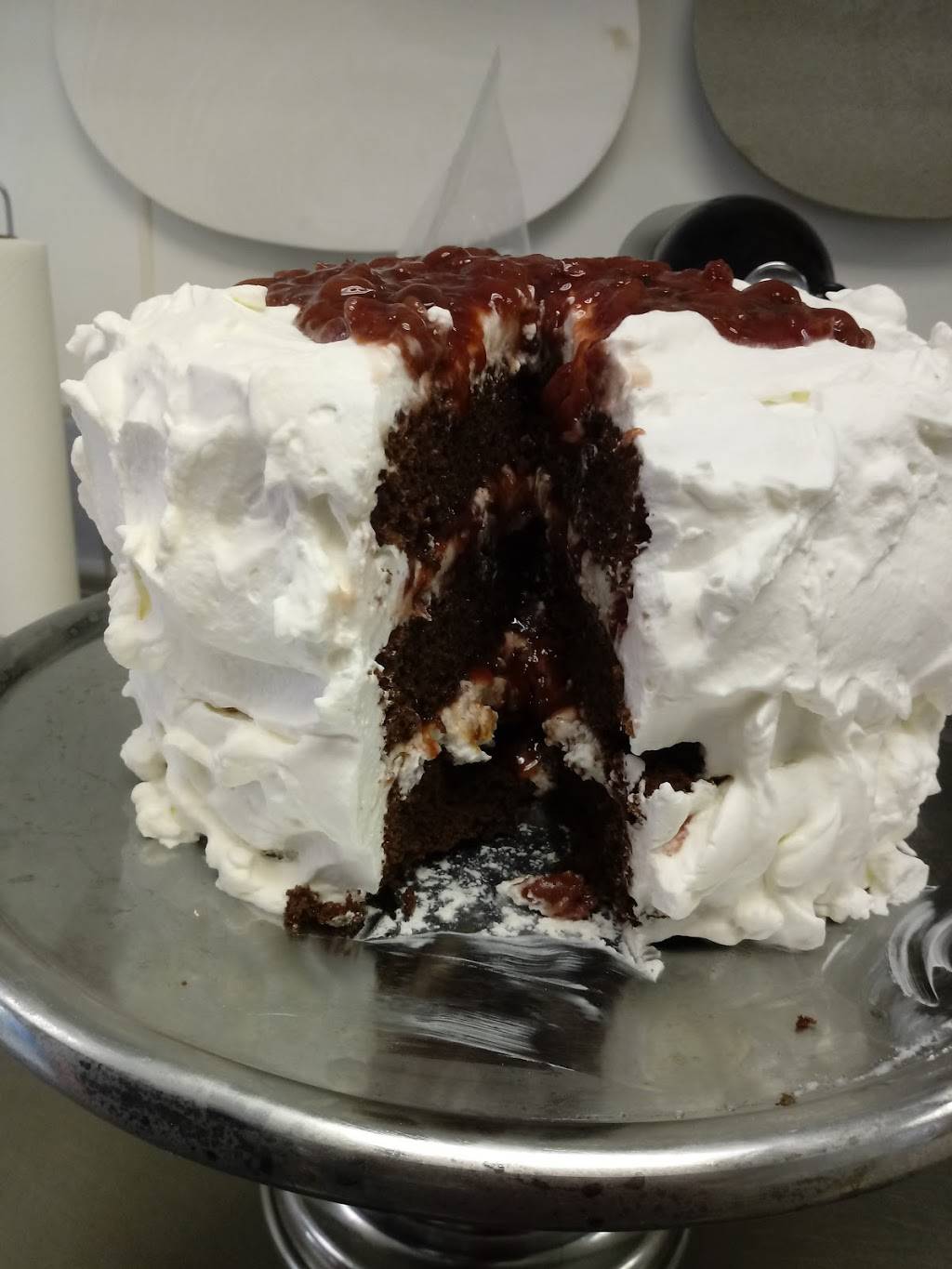 Kaylas Kafe | restaurant | 1740 N Van Dyke Rd, Decker, MI 48426, USA | 9896352453 OR +1 989-635-2453