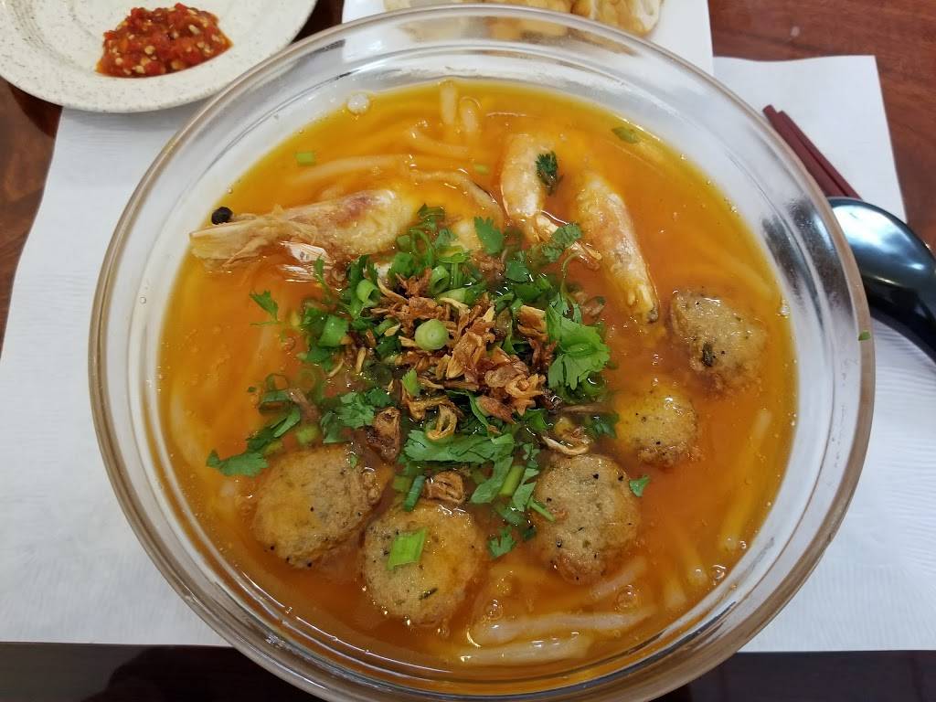Que Ta Banh Canh Trang Bang | restaurant | 2005 Tully Rd, San Jose, CA 95122, USA | 4082591445 OR +1 408-259-1445
