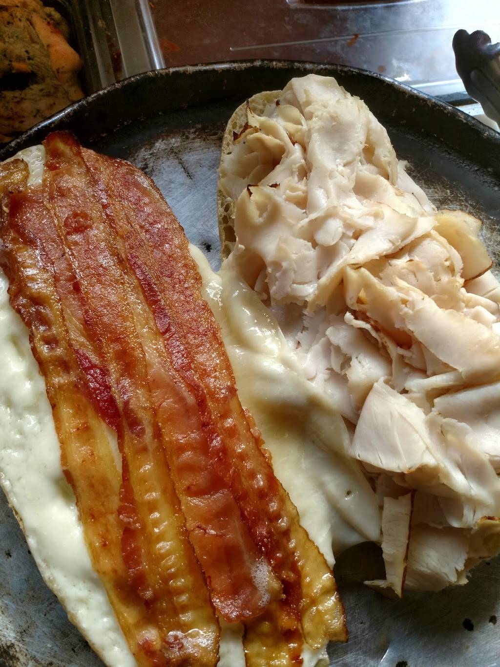 Guidas Pizzeria | restaurant | 404 Empire Blvd, Rochester, NY 14609, USA | 5852880590 OR +1 585-288-0590