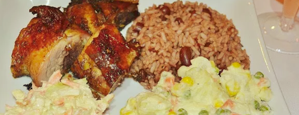 Jamaica Way Restaurant | restaurant | 614 Trethewey Dr, North York, ON M6M 5L3, Canada | 4162454567 OR +1 416-245-4567