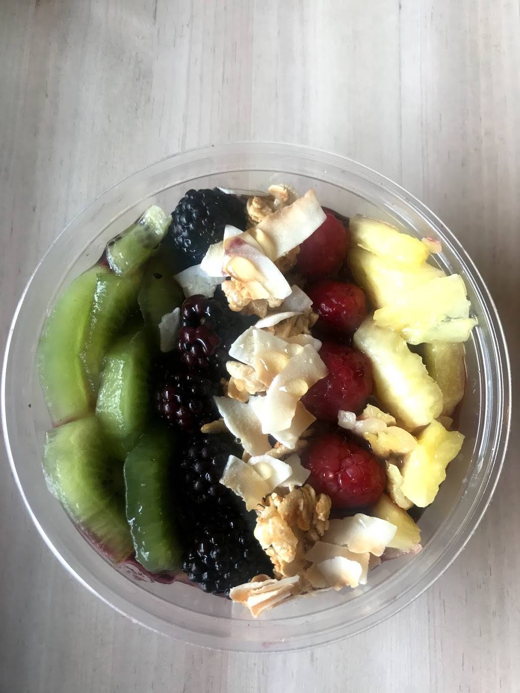 Breakers Bowls | cafe | 1048 W Beech St, Long Beach, NY 11561, USA | 5165487844 OR +1 516-548-7844