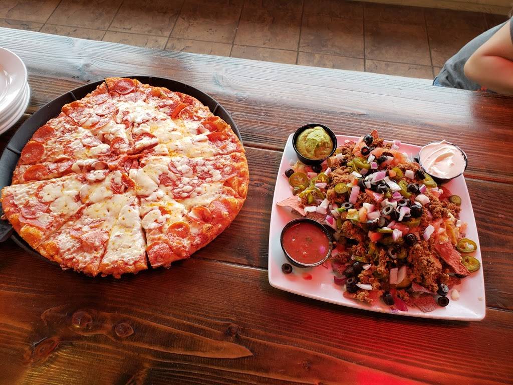 Fultanos Pizza | meal delivery | 770 E Columbia River Hwy, Clatskanie, OR 97016, USA | 5037282922 OR +1 503-728-2922