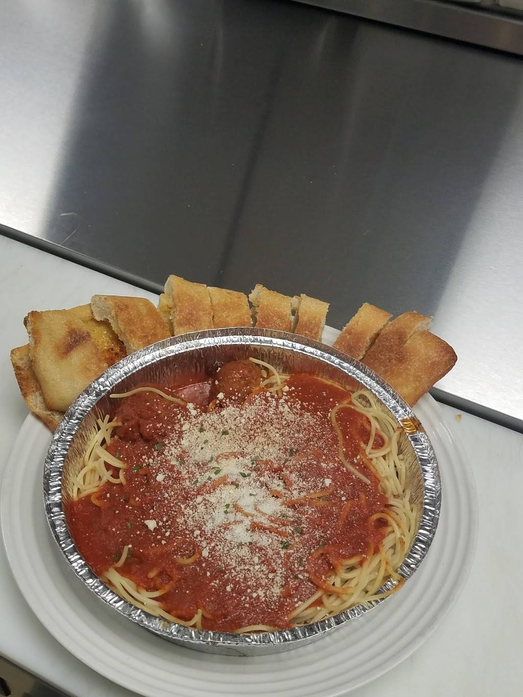 Original Italian Pizza | restaurant | 2824 Broad Ave, Altoona, PA 16601, USA | 8149421005 OR +1 814-942-1005