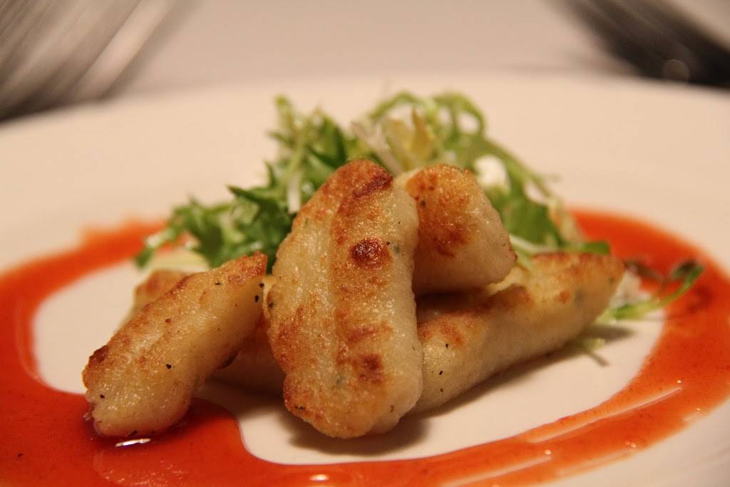 The University Club at Queens Inc. | restaurant | 168 Stuart St, Kingston, ON K7L 2V8, Canada | 6135332846 OR +1 613-533-2846