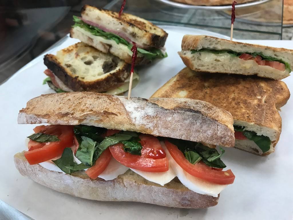 Johns Pizza | restaurant | 14-25 River Rd, Fair Lawn, NJ 07410, USA | 2017963442 OR +1 201-796-3442