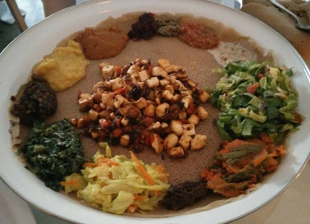 Meals By Genet | restaurant | 1053 S Fairfax Ave, Los Angeles, CA 90019, USA | 3239389304 OR +1 323-938-9304