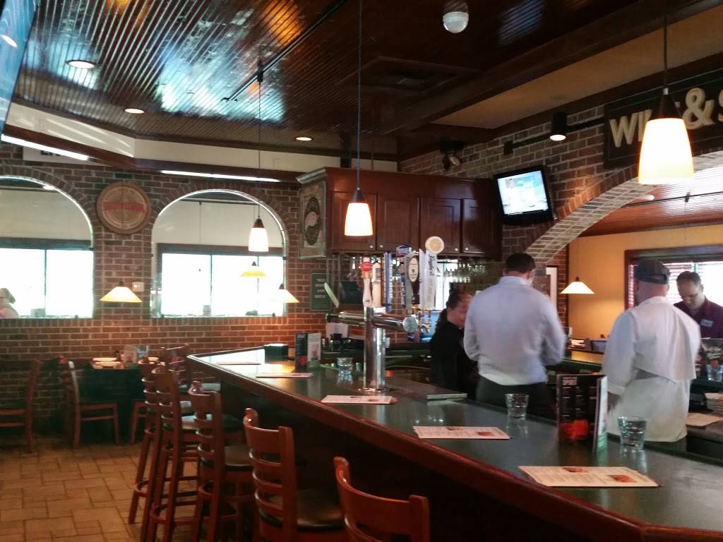 OCharley’s Restaurant & Bar | restaurant | 2265 Cross Pointe Dr, Rock Hill, SC 29730, USA | 8033294530 OR +1 803-329-4530