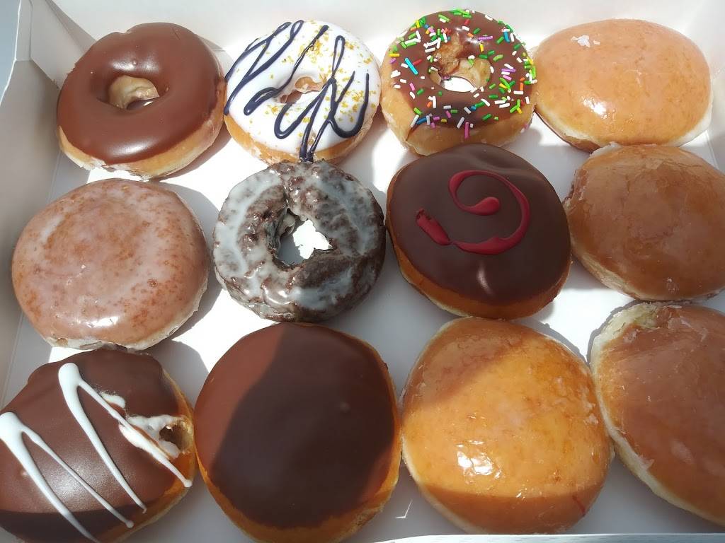 Krispy Kreme | bakery | 1331 W Craig Rd, North Las Vegas, NV 89032, USA | 7026579575 OR +1 702-657-9575
