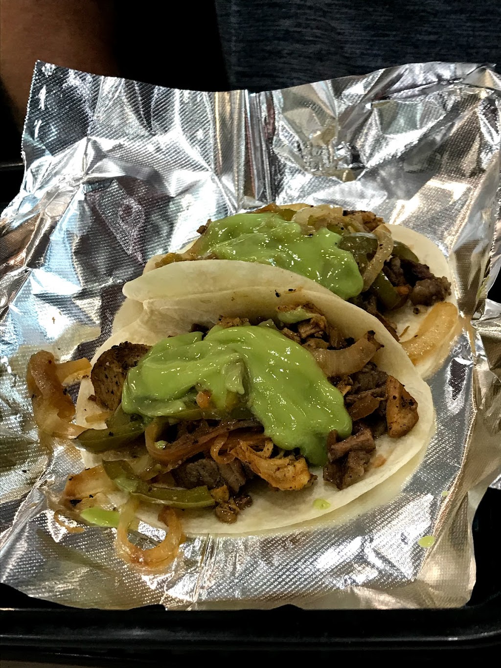 Mesquite Fresh Street Mex | restaurant | 2425 S Gilbert Rd #101, Gilbert, AZ 85295, USA | 4806873303 OR +1 480-687-3303