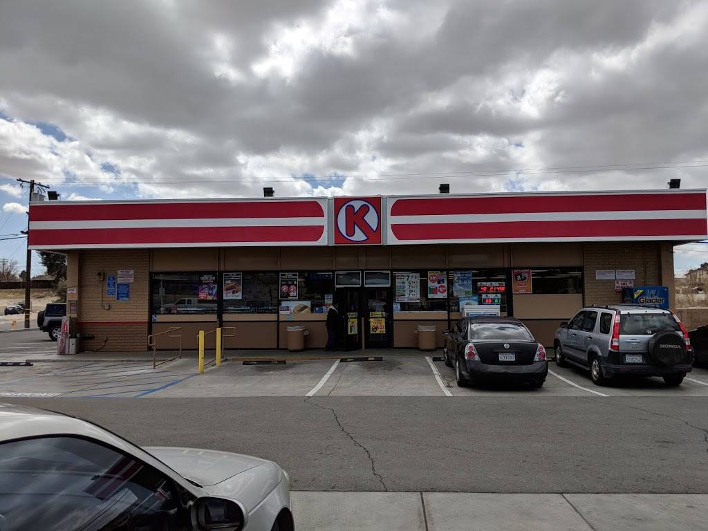 Circle K | meal takeaway | 18465 CA-18, Apple Valley, CA 92307, USA | 7602424141 OR +1 760-242-4141