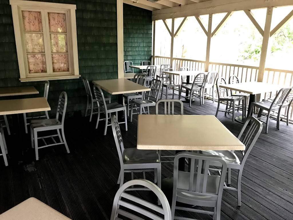 Dino-Bite Snacks | meal takeaway | Kissimmee, FL 34747, USA | 4078242222 OR +1 407-824-2222