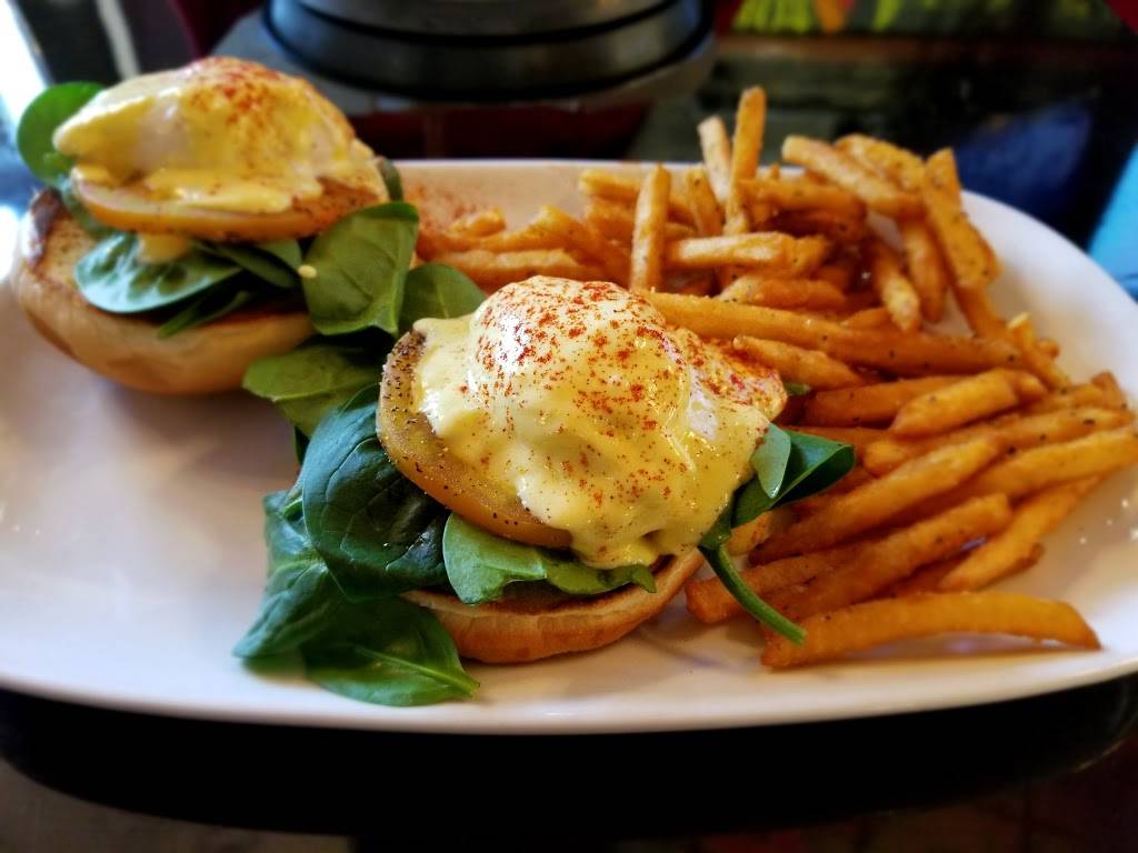 HopCat - Lincoln | restaurant | 601 P St, Lincoln, NE 68508, USA | 4029710700 OR +1 402-971-0700