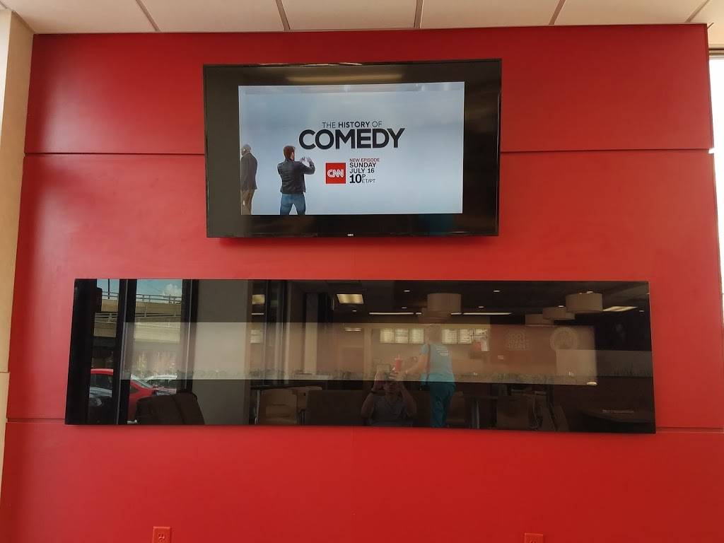 Wendys | restaurant | 325 S Centre St, Cumberland, MD 21502, USA | 3017593414 OR +1 301-759-3414