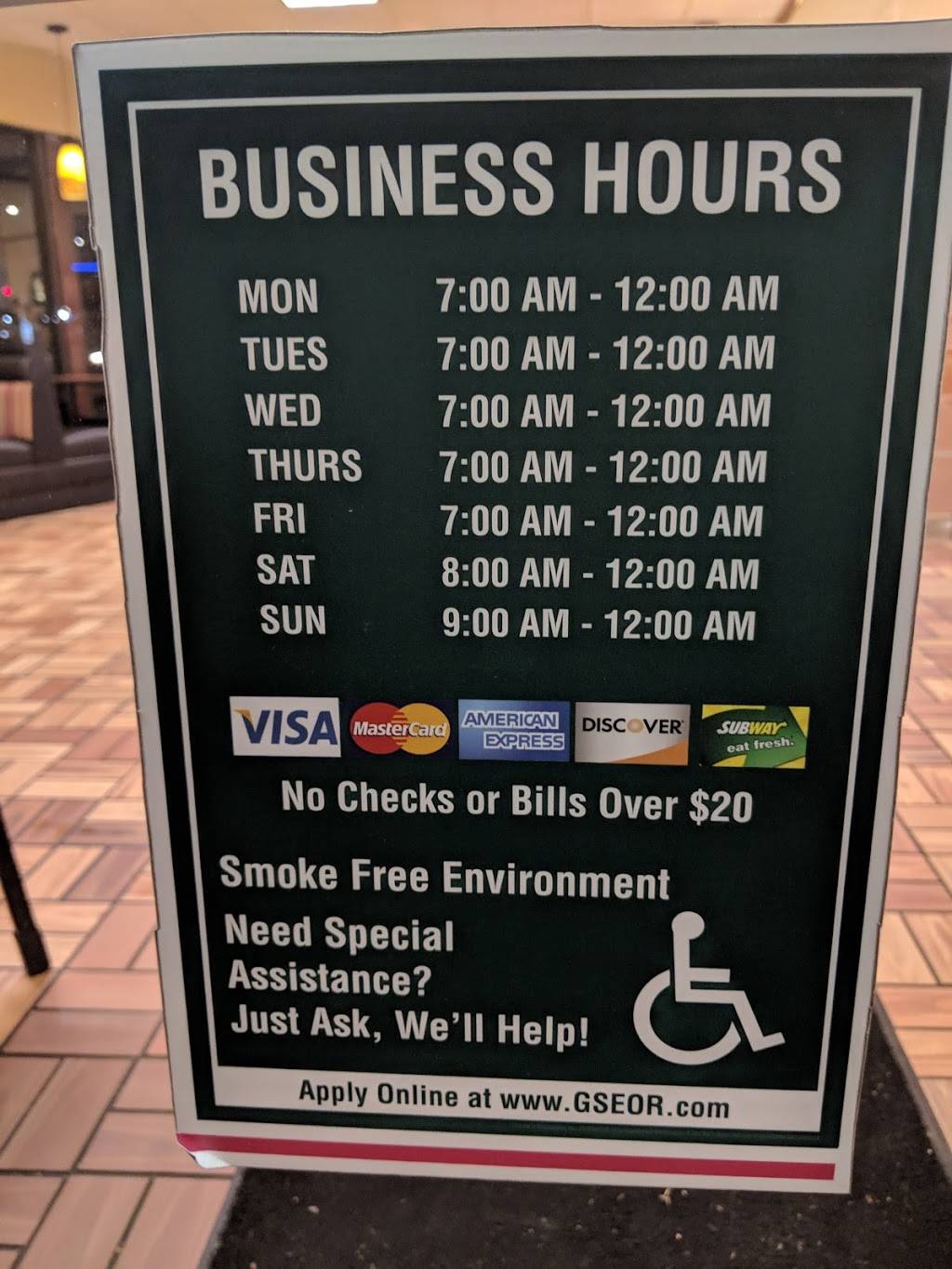 Subway | meal takeaway | 1212 SE Powell Blvd Suite A, Portland, OR 97202, USA | 5032302003 OR +1 503-230-2003