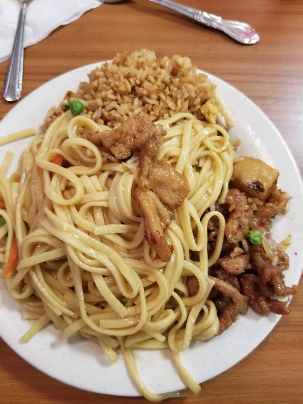 Peking Kitchen | restaurant | 1710 Norman Dr, Dallas, TX 75211, USA | 2143318555 OR +1 214-331-8555