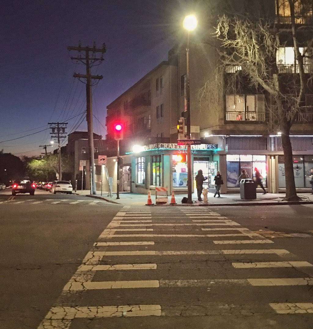 Crafts & Grapes Store | restaurant | 2552 Telegraph Ave, Berkeley, CA 94704, USA | 5108434534 OR +1 510-843-4534